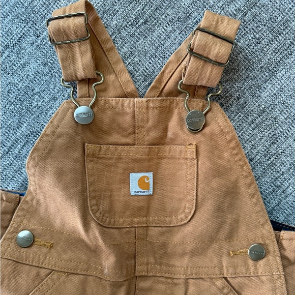 Toddler Carhartt overalls - Picture 2 of 4